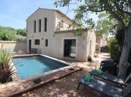 Villa Betty -piscine chauffée-, hotel di Paradou