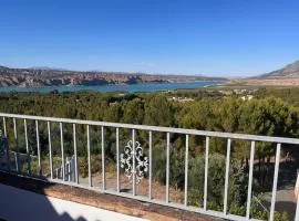 La Vista Del Lago - Lake Negratin View