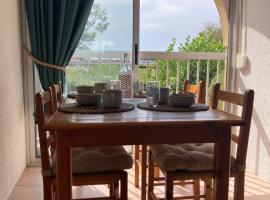 Magnifique T2 Port de Carnon avec Wifi - Mer à 400m, hotel v destinaci Mauguio