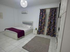 Lotees House, cottage sa Udhruḩ