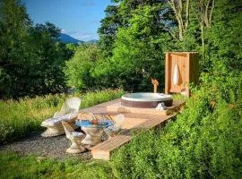 Designer Farmhouse -Hot Tub -Sunset Porch -Firepit