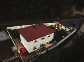 Villa Ali