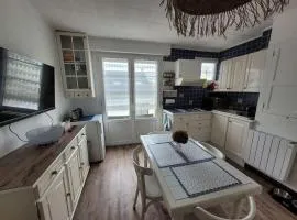 Appartement cosy 4 pers avec balcons à 2 min de la plage - FR-1-672-36