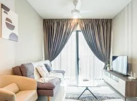 Datum Jelatek Residence by Airhost