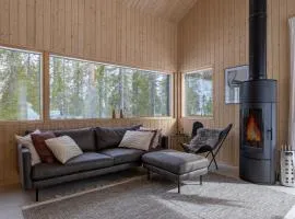 Villa Kuusi by HiYlläs