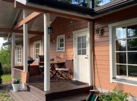 Mökki Rantasalmella Saimaan rannalla, hotel in Rantasalmi