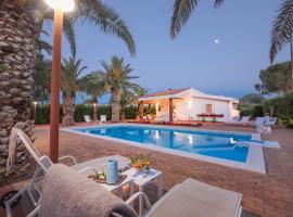 TD Villa Marinesca Typical Villa with Pool