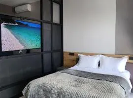 Sea Breeze Apartment for Family