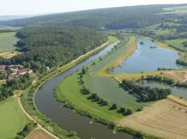 Ferienwohnung MW 4a bis72 m2 Höxter Weserbergland Weser 1-2P 1SZi mBad 3-4P 2SZi m2Bäder Terrasse Wäsche Endreinigung Self CheckIn