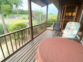 Monteurwohnung Gartenhäuschen, Hotel in Bienenbüttel