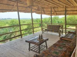 Hornbill Bush Lodge