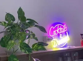 Cocktails & Dreams