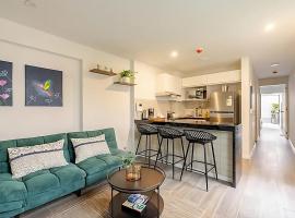 Premiere apartment in the heart of Barranco, a block away from Central restaurant, hotel v destinaci Lima