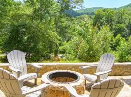 Comfy Asheville Vacation Rental with Hot Tub!