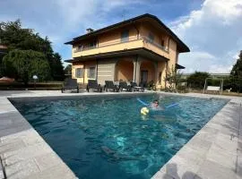 Villa 2