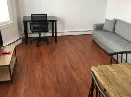 Private 2-bedroom apartment with direct bus to NYC Manhattan only a 5-minute walk away
