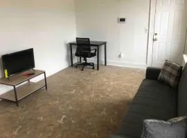 Spacious and bright 2 bedroom apartment with 1 bathroom and private street entrance