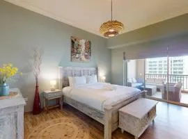 Golden Mile 1 - Contemporary One Bedroom