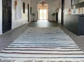 Villa Kasbahway agafay piscine chauffée