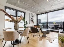Suave Condo in Trendy PrahranSteps to Greville St