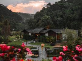 매림에 위치한 호텔 Onsen at Moncham