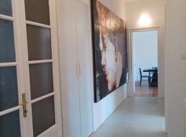 Lago d'Orta attico Sofia, hotel i Omegna