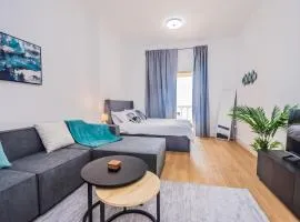 Studio with Stunning Sea Views