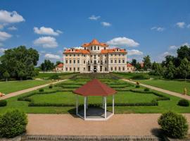 Château Liblice, hotel v destinaci Byšice