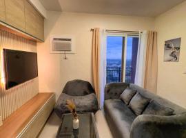 Modern 1-Bedroom Condo at Matina Enclaves Residence, Close to SM City Davao, condominio en D&aacute;vao