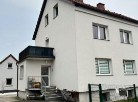 Wohnung mit 3 Schlafzimmern nahe Red Bull Ring, hotel v destinaci Trofaiach