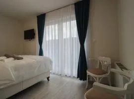 Tadic apartments and rooms by the shore of Rama Lake