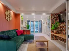 L'Oasis - Disney 10min - Paris - Vallée Village - Parking