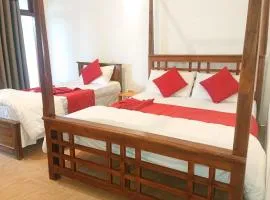 T-More Hotel & Hostel
