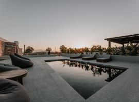 ONYM Curated Villas, hotel v destinaci Plaka