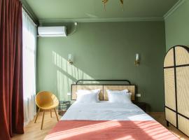 Boutique Hotel Tuta，庫塔伊西的飯店