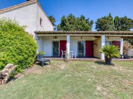 Mas des Cypres - Mazet 7, ξενοδοχείο σε Sylvéréal