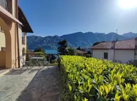 LakeView Bellagio apartment