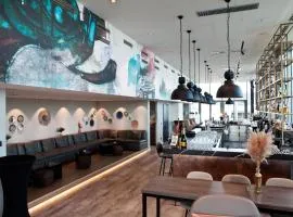 Hotel Indigo Berlin - East Side Gallery