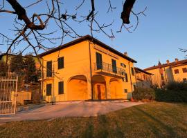 La Casa Gialla, hotel a Colle Brianza