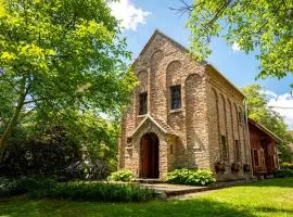 Cserépmadár szállás és Csinyálóház