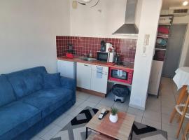 Superbe studio en bord de mer, hotel in Saint-Pierre