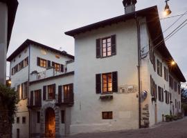 Le Corti Dei Sassi, hotel v destinaci Berbenno di Valtellina