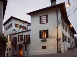 Le Corti Dei Sassi