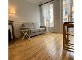 Sunny Bastille-Roquette Paris