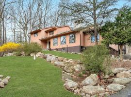 Franklin Home, khách sạn ở Franklin Lakes