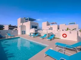 Xenos Villa 5 with a Private pool near the sea