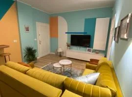 Art crafted flat in city center