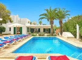 Villa Rigo by Villa Plus