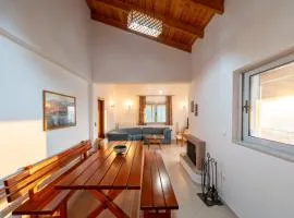Petros House Fantastic View By Greece Apartments