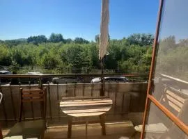 Студио в комплекс Нестинарка